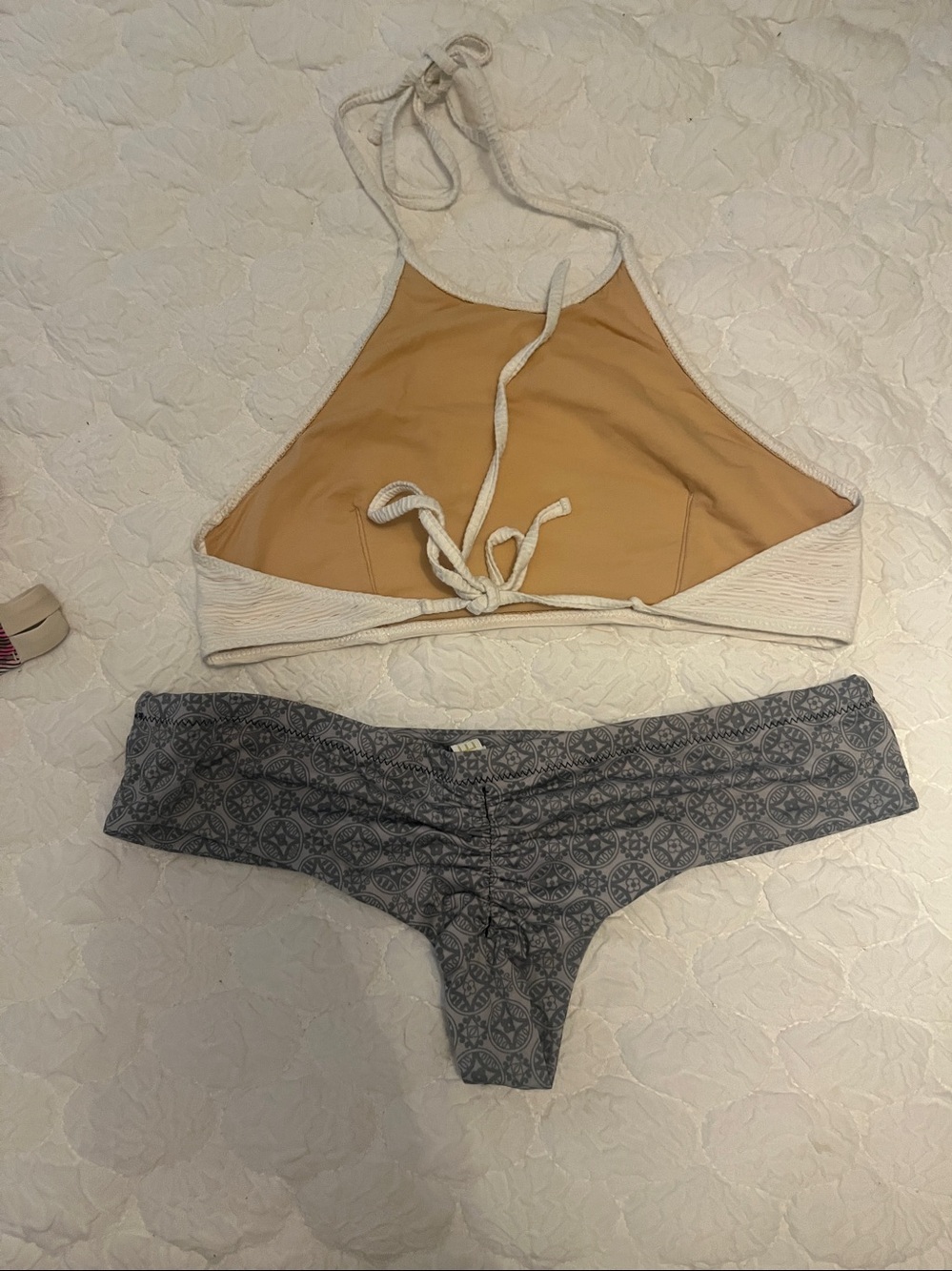 Bikini bundle - Picture 5 of 5